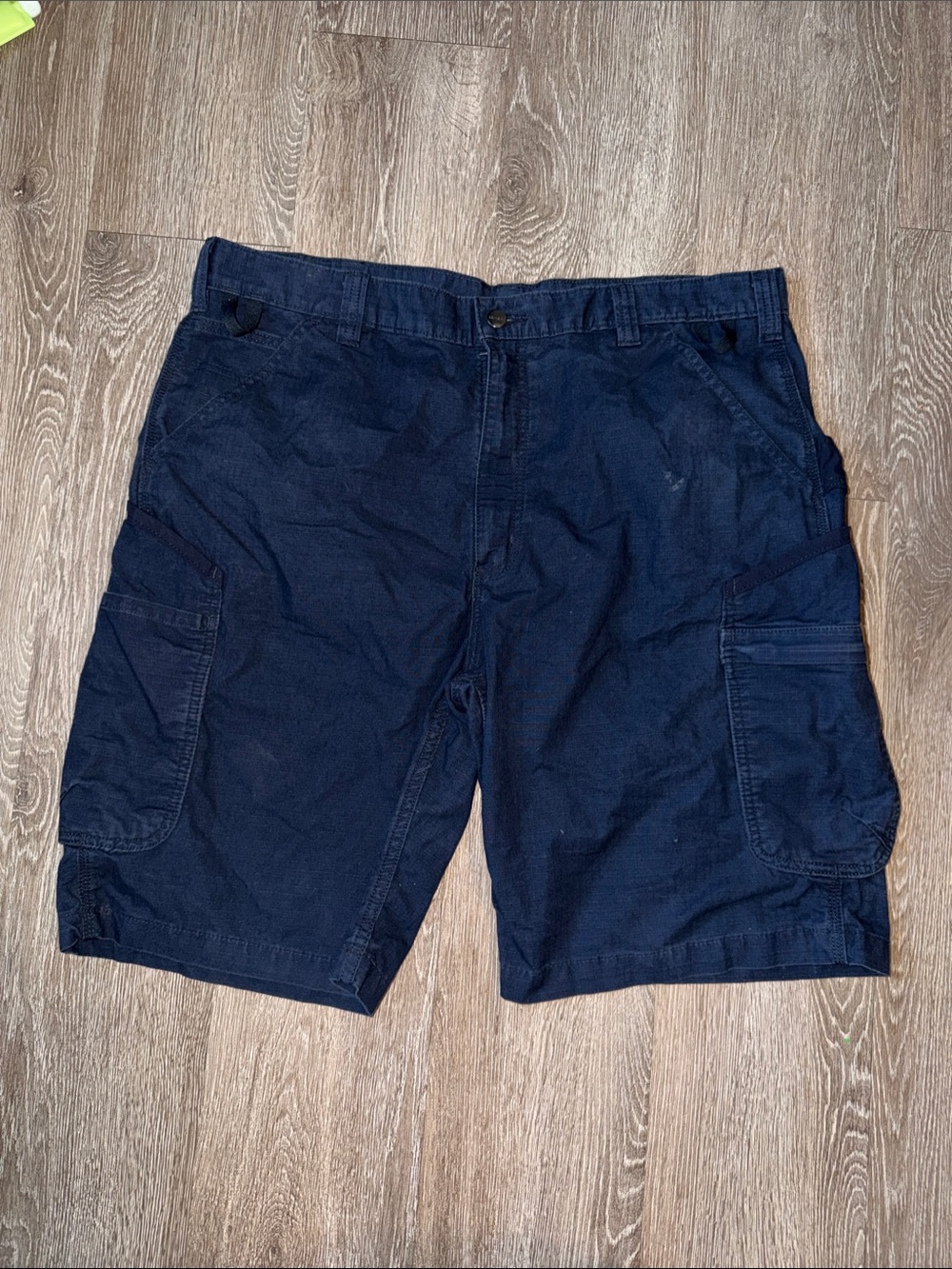 Carhartt Men's Navy Cargo Shorts - Rugged Workwear ripstop size 40
